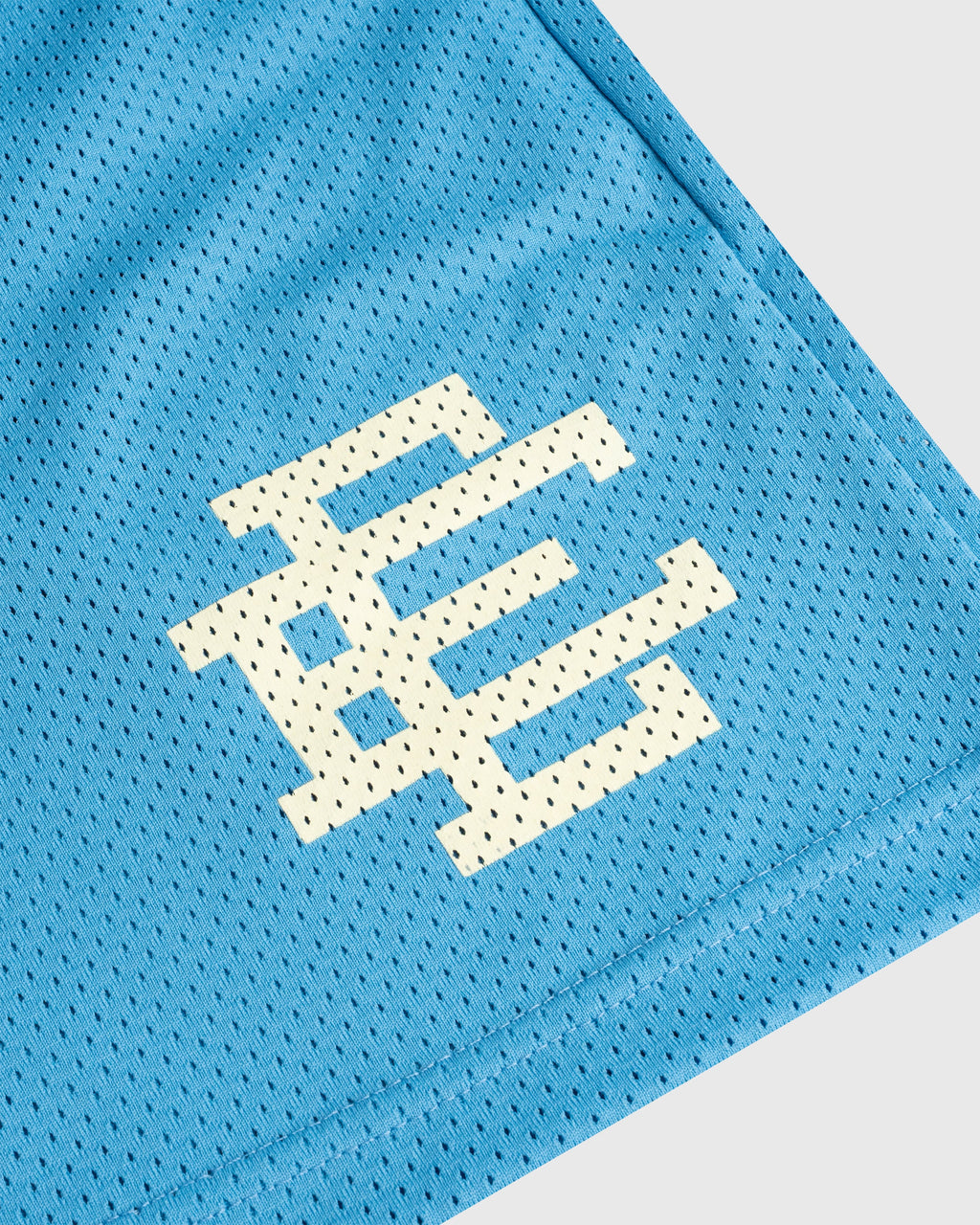 EE Basic Short 'Carolina Blue' SS26