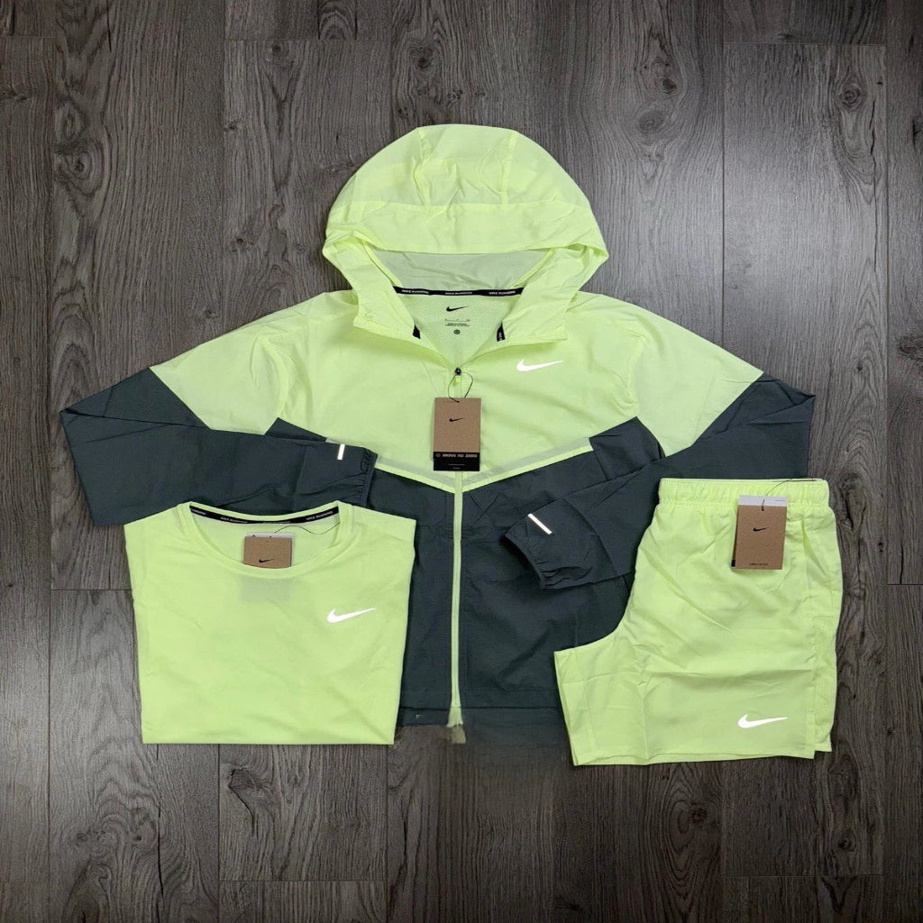 Nike Volt 3 Piece Set - JACKET / T SHIRT / SHORTS